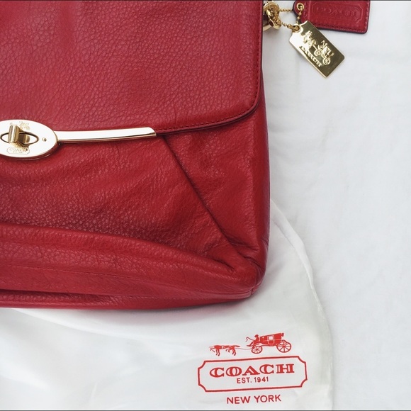 Authentic COACH Leather Bag Red & Gold Purse - Picture 6 of 8